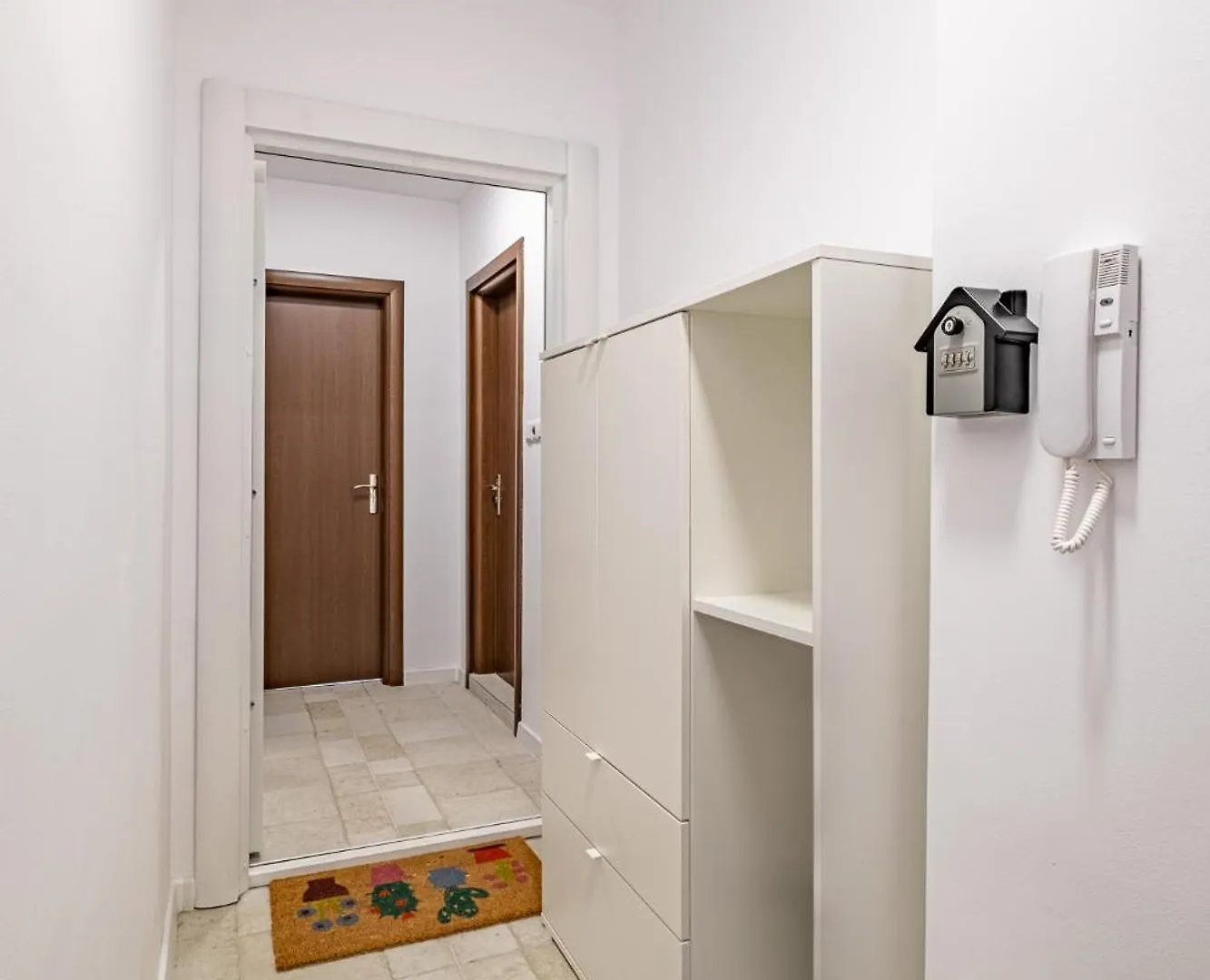 Cozy Central Apartment Varna & Parking