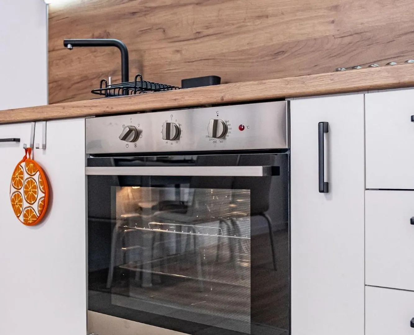 Cozy Central Apartment Varna & Parking