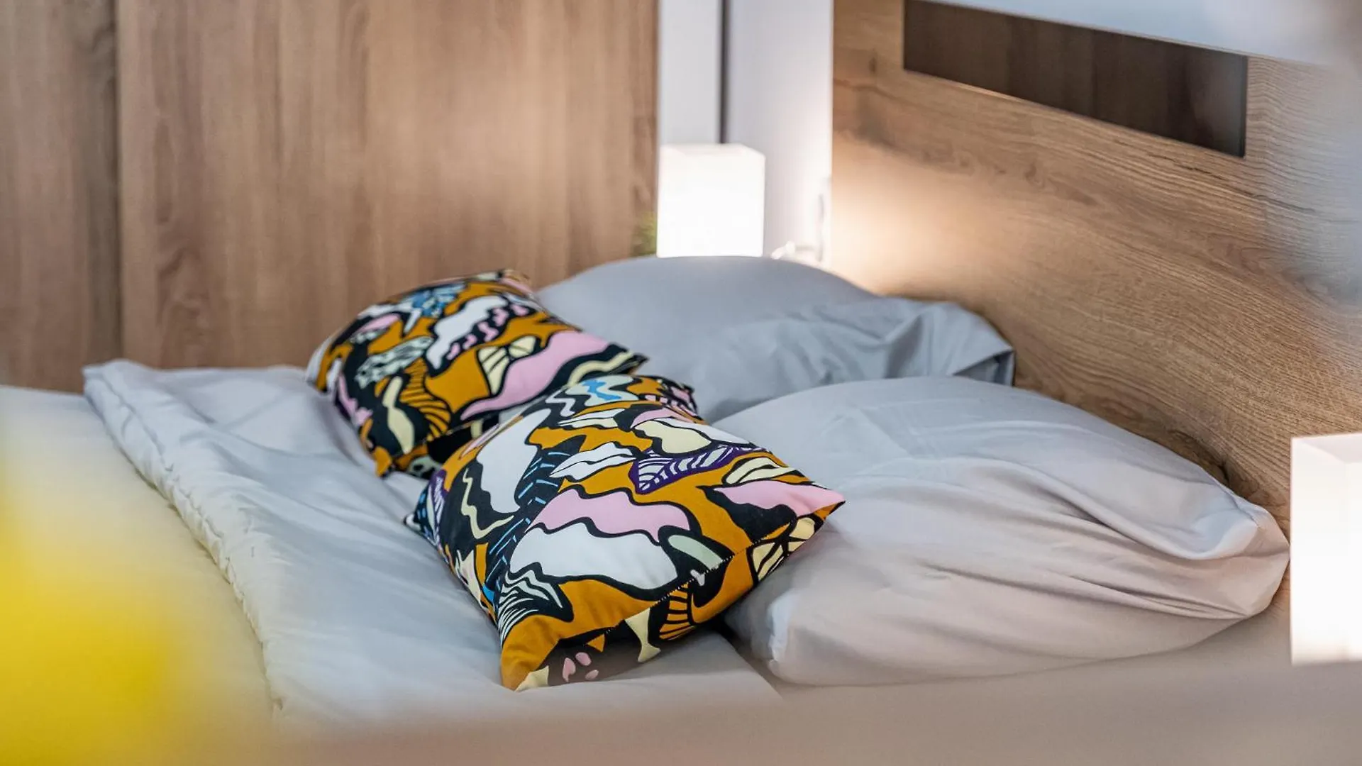 Cozy Central Apartment Varna & Parking
